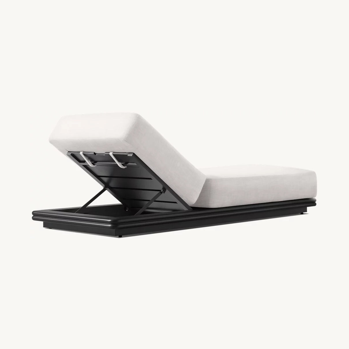 Solterra Aluminium Chaise