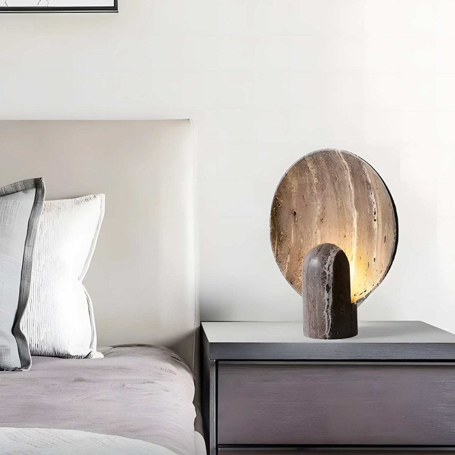 Modern Decorative Natural Resin Table Lamp