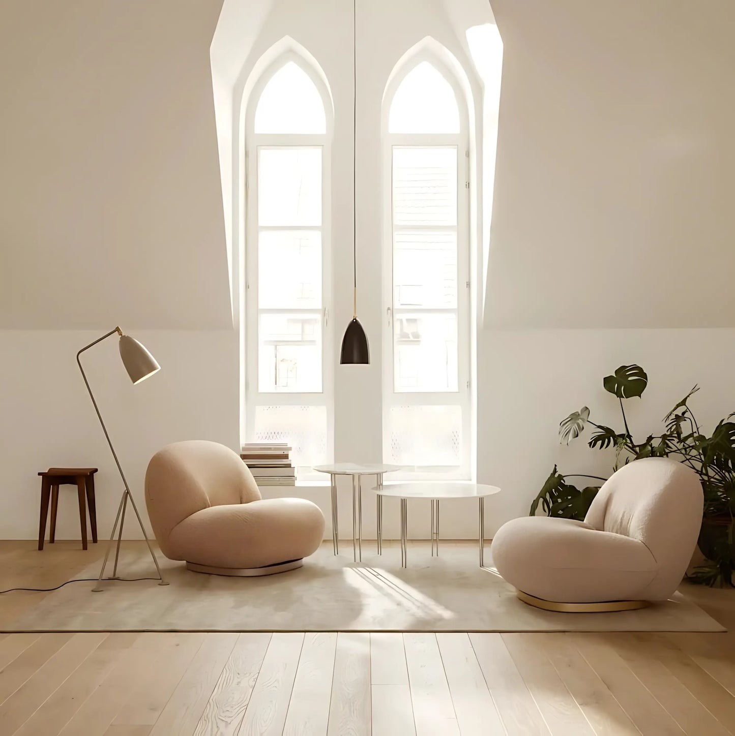 Mara Swivel Chair