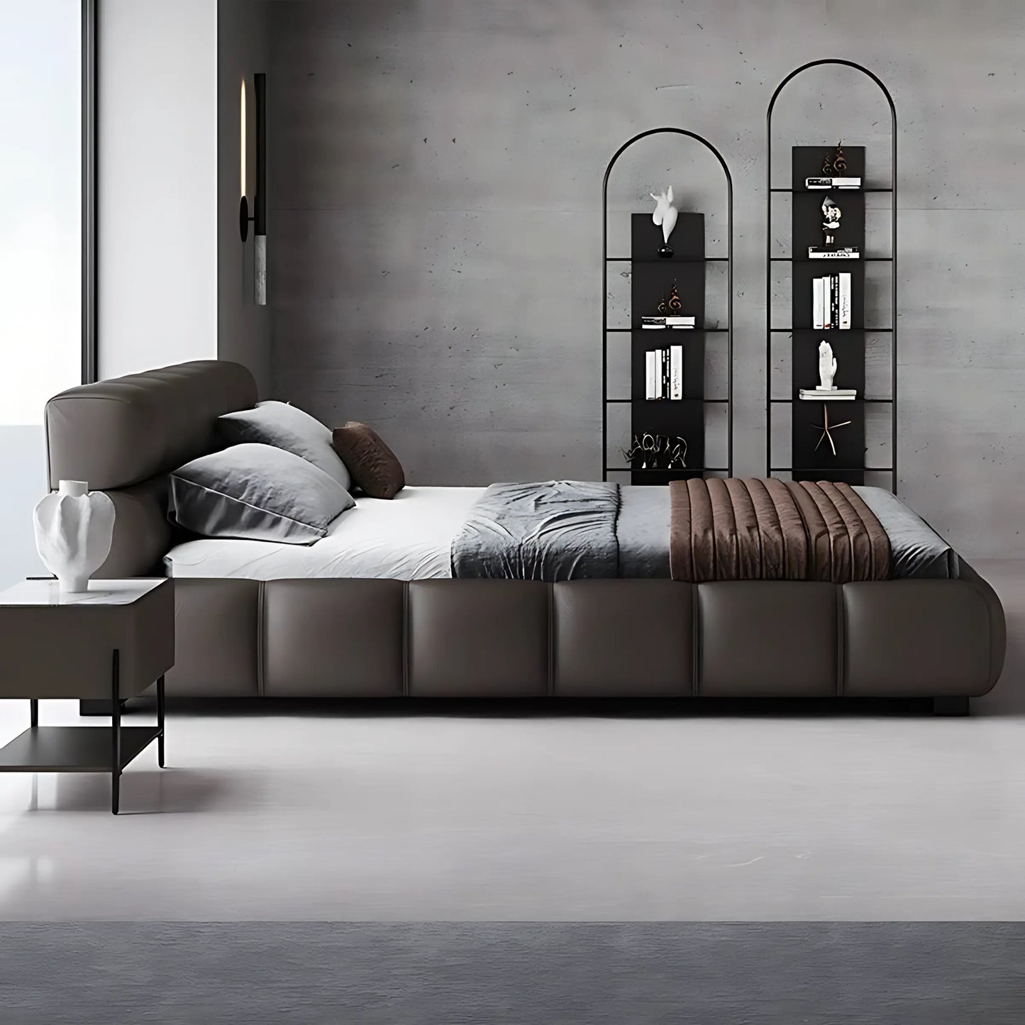 Cuero Bed