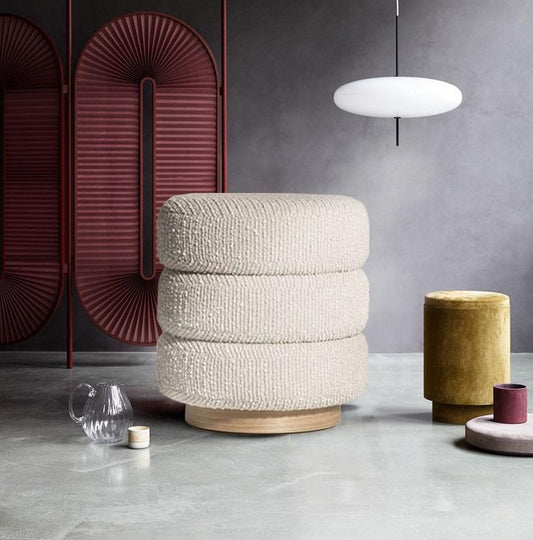 Modern Simple Design Solid Wood Frame Boucle Ottoman Stool Makeup Chair for Bedroom